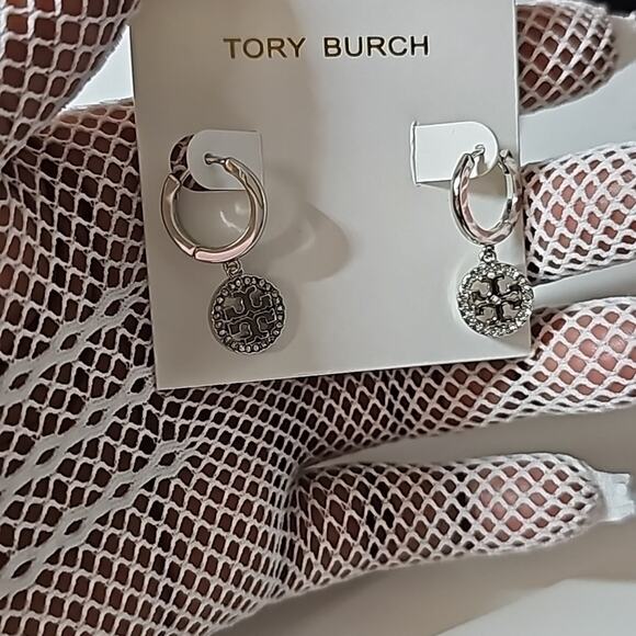 NEW Toryburch Silver /Rhinestone drop Earrings - Picture 1 of 1